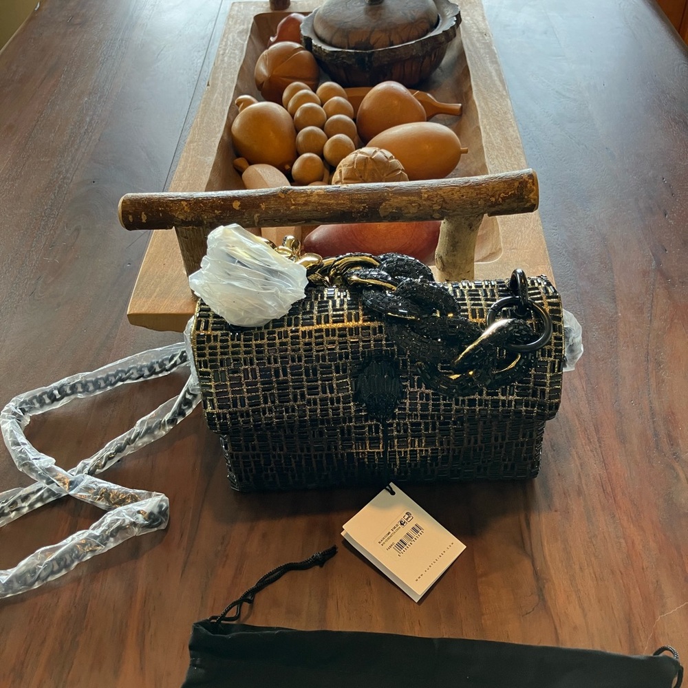 Kurt Geiger mini Black and Gold Woven-Texture Chain Shoulder Bag NWT - Picture 7 of 7